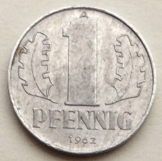Монета 1 пфенниг, 1962 год, ГДР