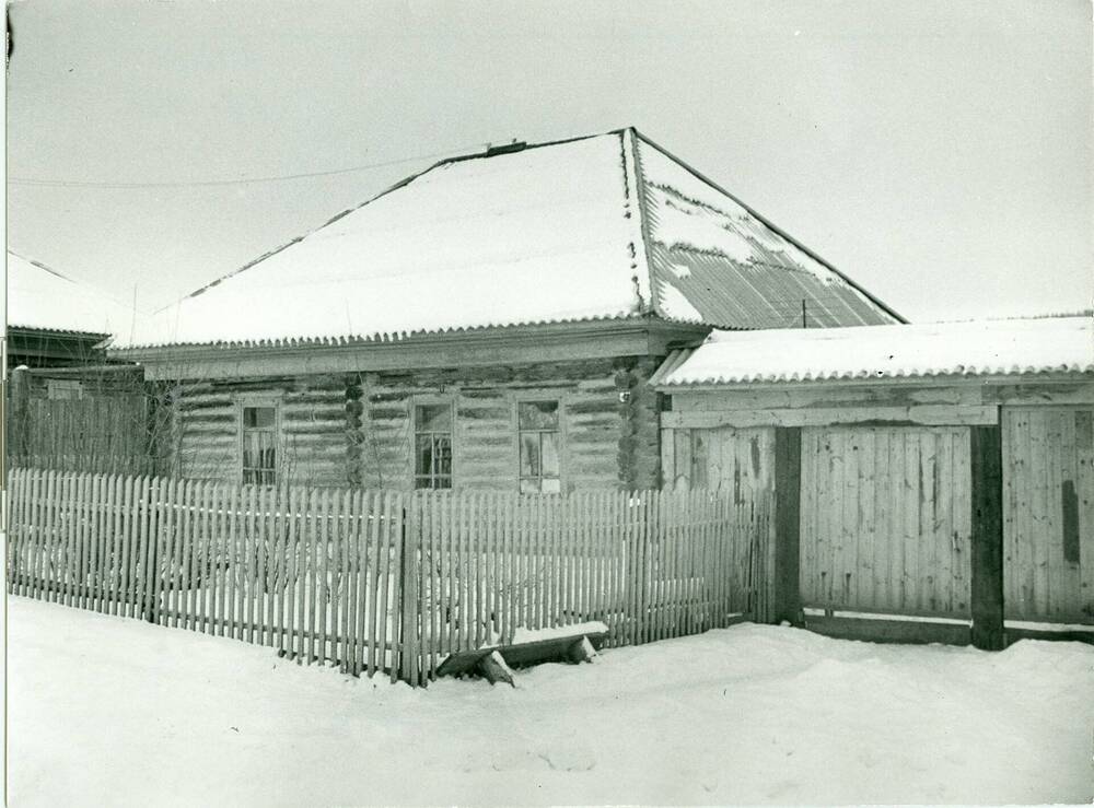 Фото. Родной дом писателя Асхаля Ахмет-Хужы.