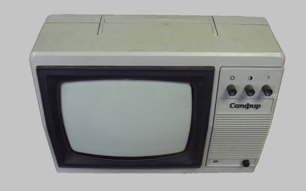Телевизор Сапфир 23 ТБ-307