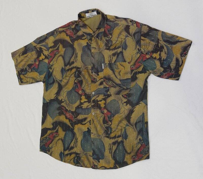 Рубашка мужская (рисунок попугаи)
