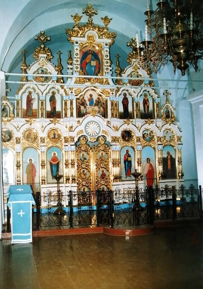Фотография. Иконостас Николаевского мужского монастыря в г.Верхотурье