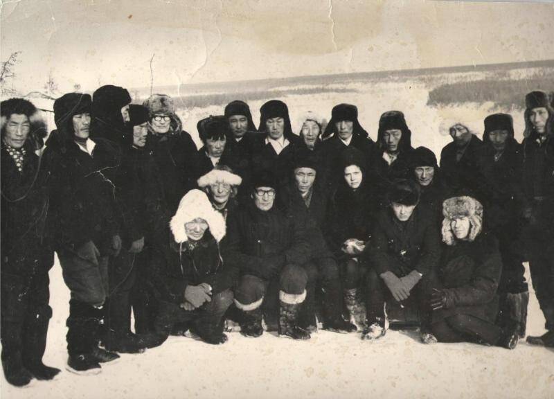 фотография. Оленеводы, охотники, рабочие Джилиндинского отделения совхоза Оленекский