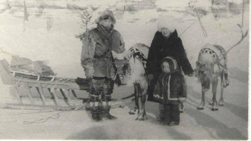 фотография. Семья Константиновых Святослава Дмитриевича и Розалии Прокопьевны на слёте оленеводов