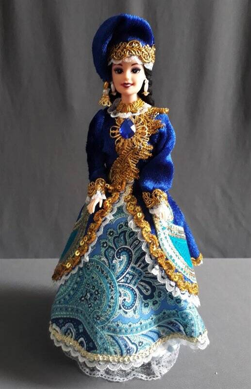 Кукла декоративная, в национальном платье казанских татар.