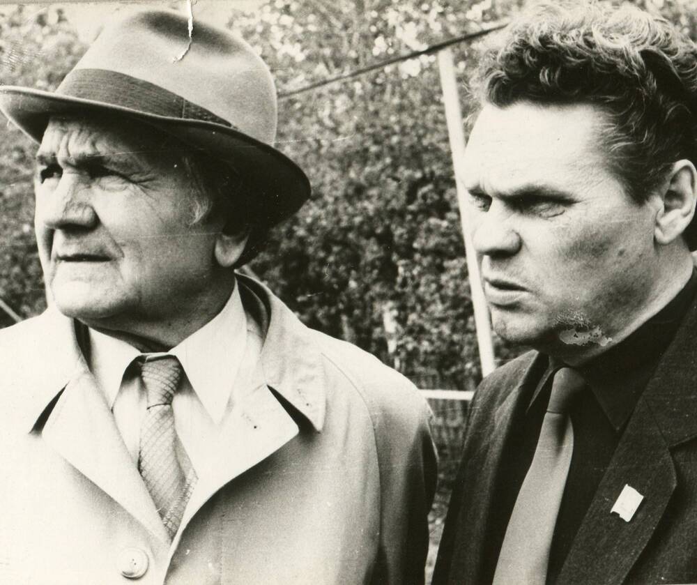 Фотография «А.Г. Лысенко и Г.С. Кривощёк» Апрель 1987 г.