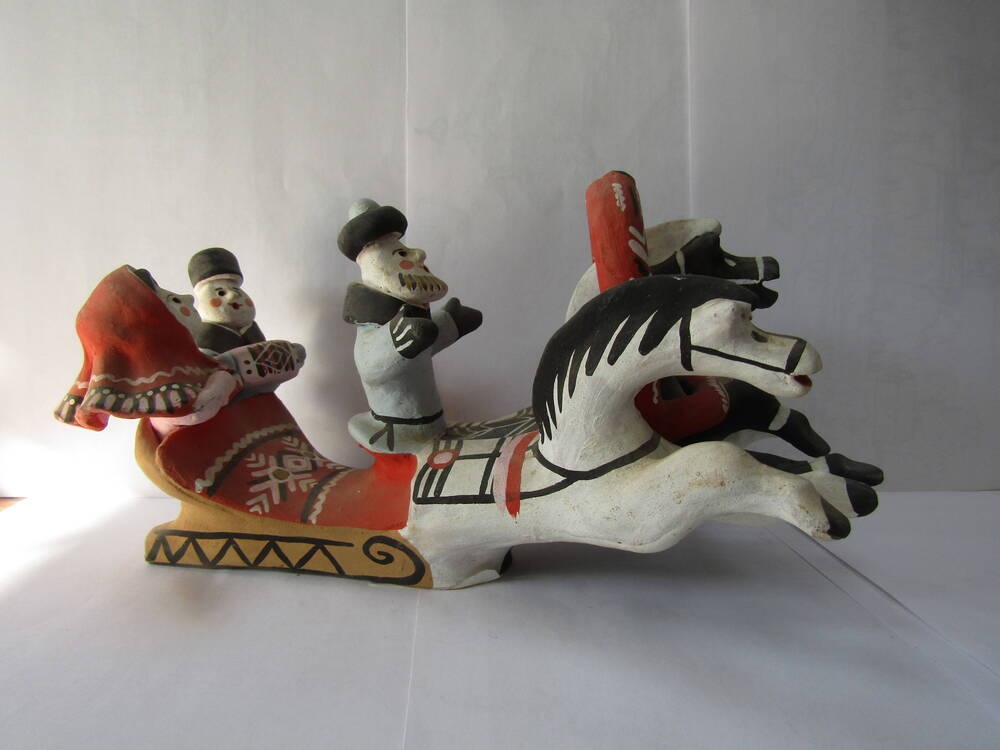 каргопольская глиняная  игрушка Птица тройка