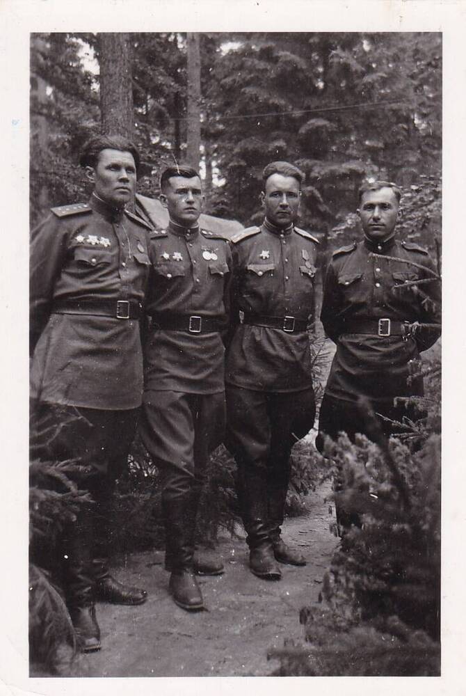 Фото. Советские офицеры в Германии.