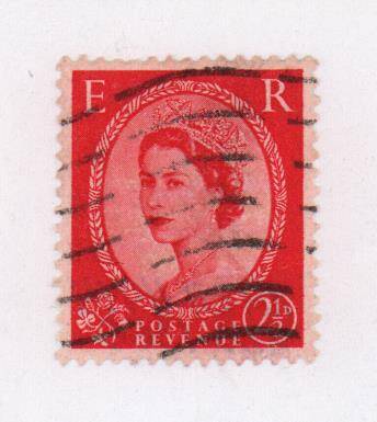 Марка почтовая Великобритании с портретом Елизаветы II,номинальной стоимостью 2 1/2 d британских старых пенни.