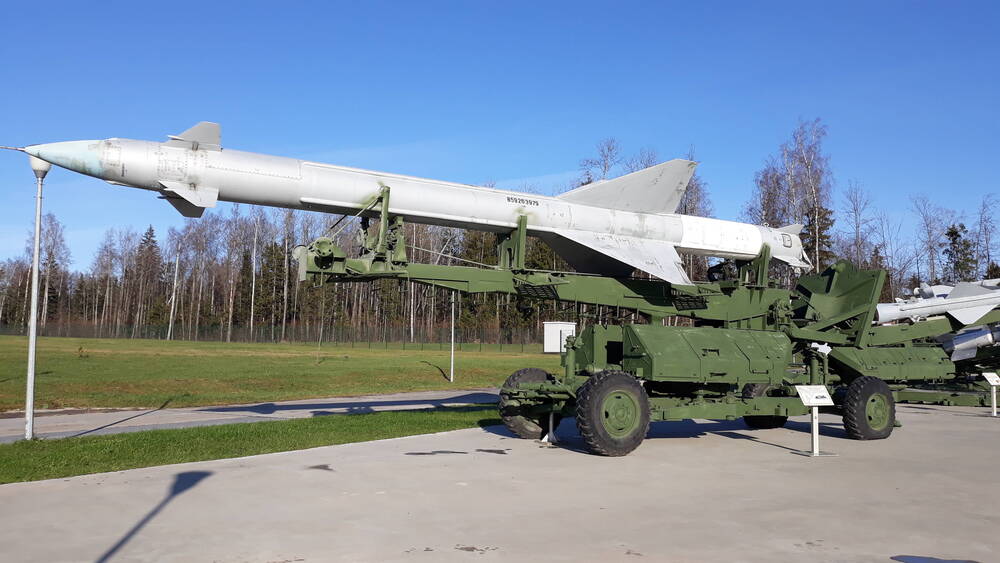 Пусковая установка С-25 с ракетой  В -300.