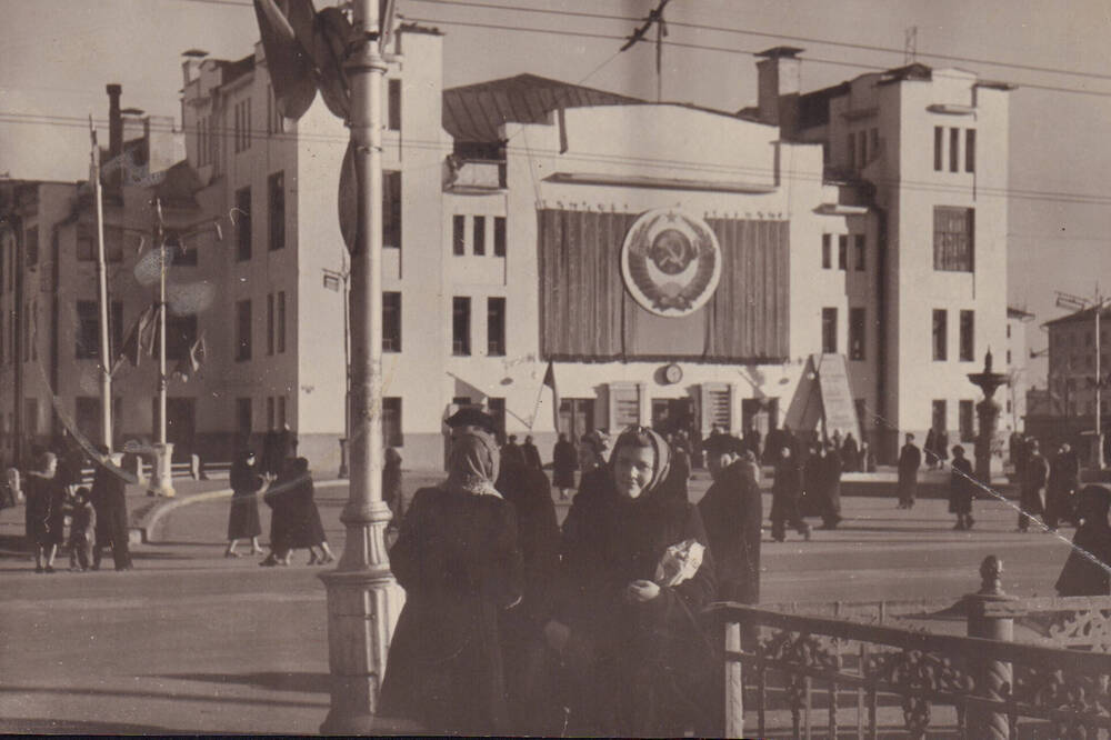 Фотография ч/б. Пензенский областной театр