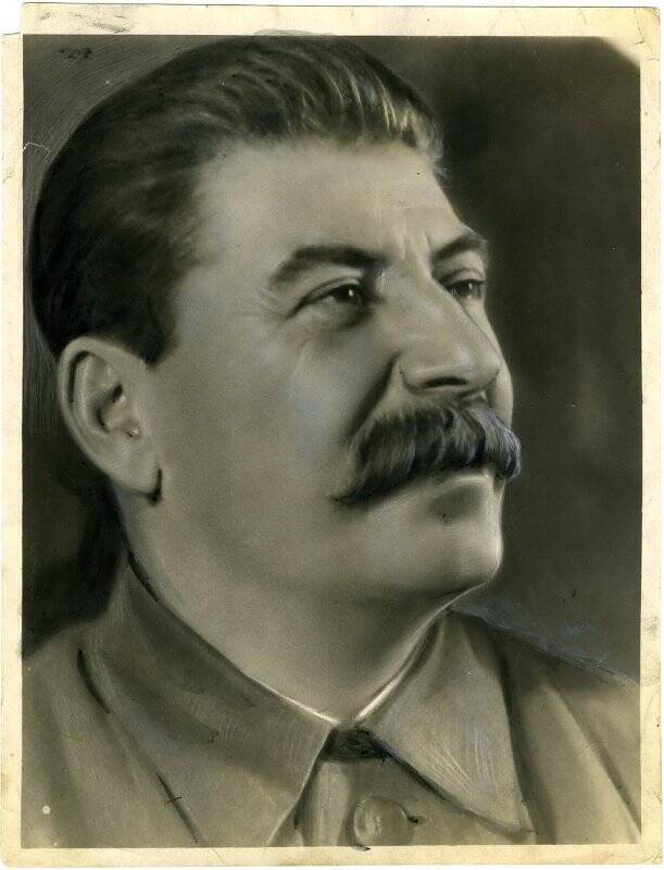 Сталин 1937 год. Сталин 1935. Сталин чб фото. Сталин в изобразительном искусстве. Как бы выглядел Сталин в современном мире.
