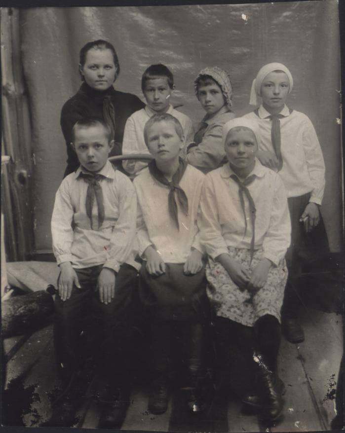 Фото. Пионеры первых пионерских отрядов, 1920 г.