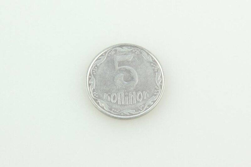 Монета номиналом 5 копеек Украина. 5 копiйок