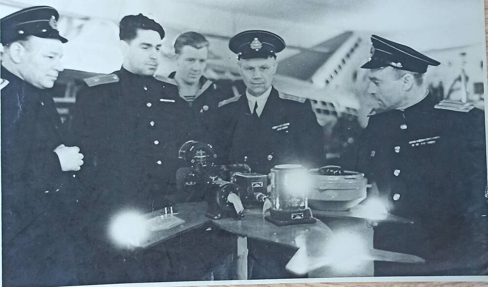 Фото. Пионерск 1954 г. (Гармаш справа).