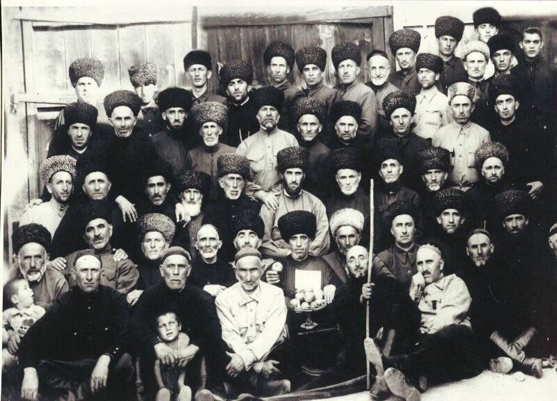 Фотокопия с фотографии. Фото снято 1950г г. Алма-Ата, черно-белая, групповая (54чел.)