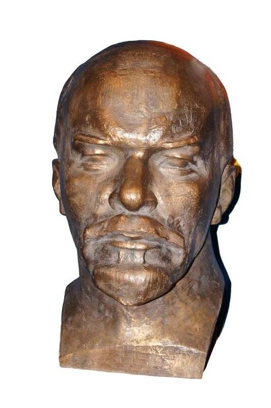 Скульптура Владимир Ильич Ленин.