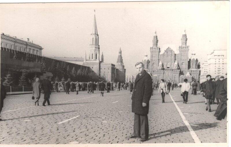 Фото ч/б Некрасов Владимир - воспитанник Ивана Витальевича Звегинцева.