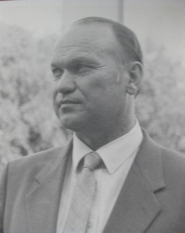Фотография ч/б  «Широков  Сергей Васильевич – главный инженер  Белоярской АЭС с 1973 по 1979 годы».