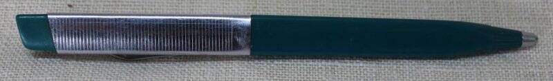 Ручка шариковая, зеленая с надписью Олимпиада - 80 Зубкова И. Н.