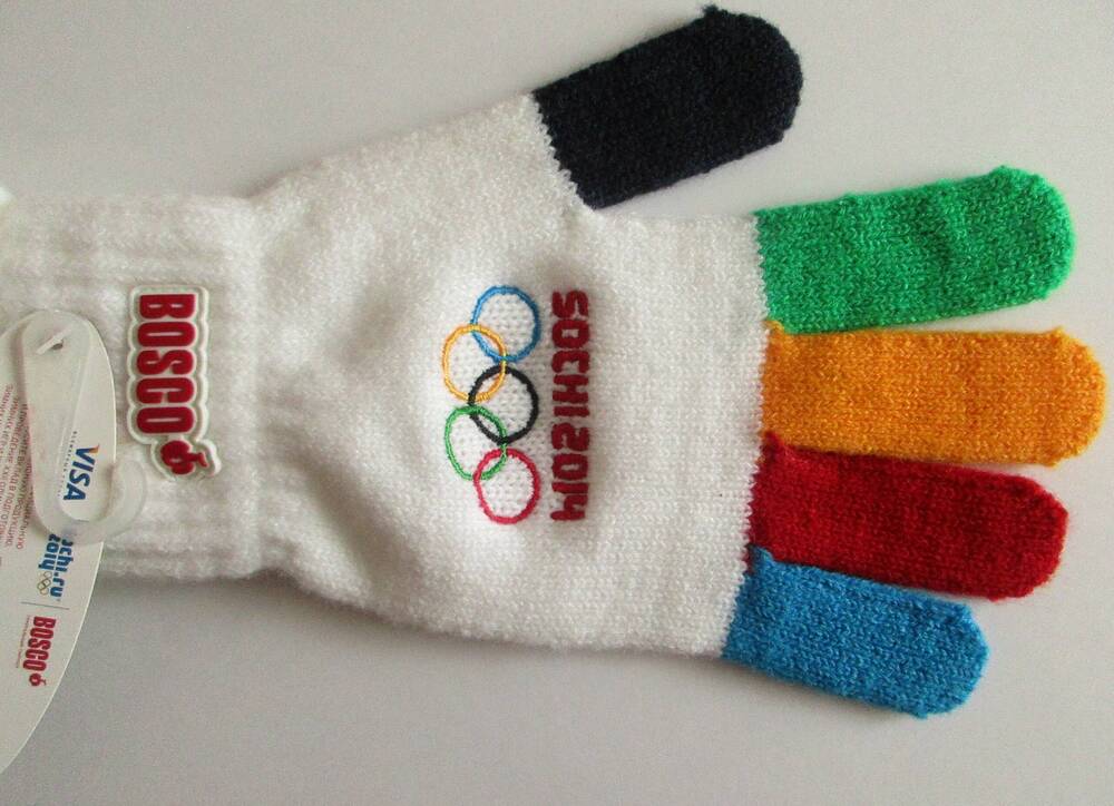 Перчатки вязаные, белые с разноцветными пальцами с логотипом Сочи - 2014 (правая)