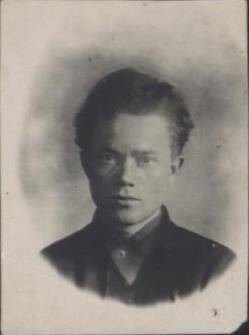 Фото. Преображенский Г.В. комсомолец с 1920 г., член Укома КСМ 2 и 3-го созывов