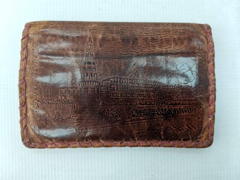 Бумажник кожаный с изображением Московского Кремля