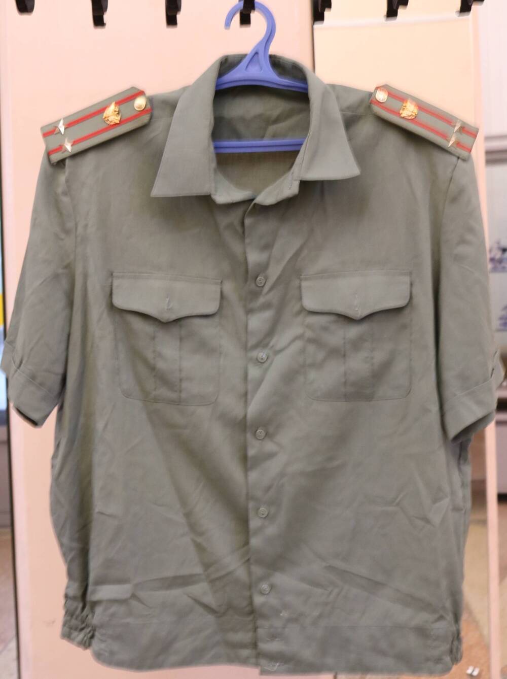 Рубашка форменная (летная) подполковника войск ПВО Российской армии с эмблемами рода войск