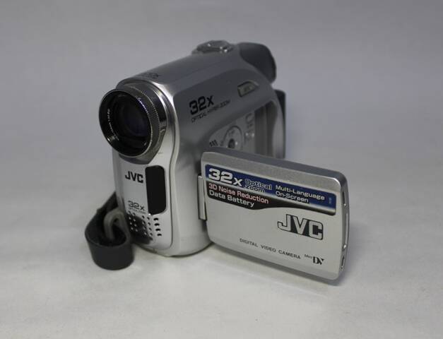 Видеокамера. JVC. GR-D34DE