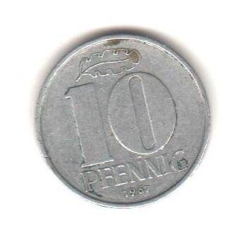 Монета «10 PFENNIG».