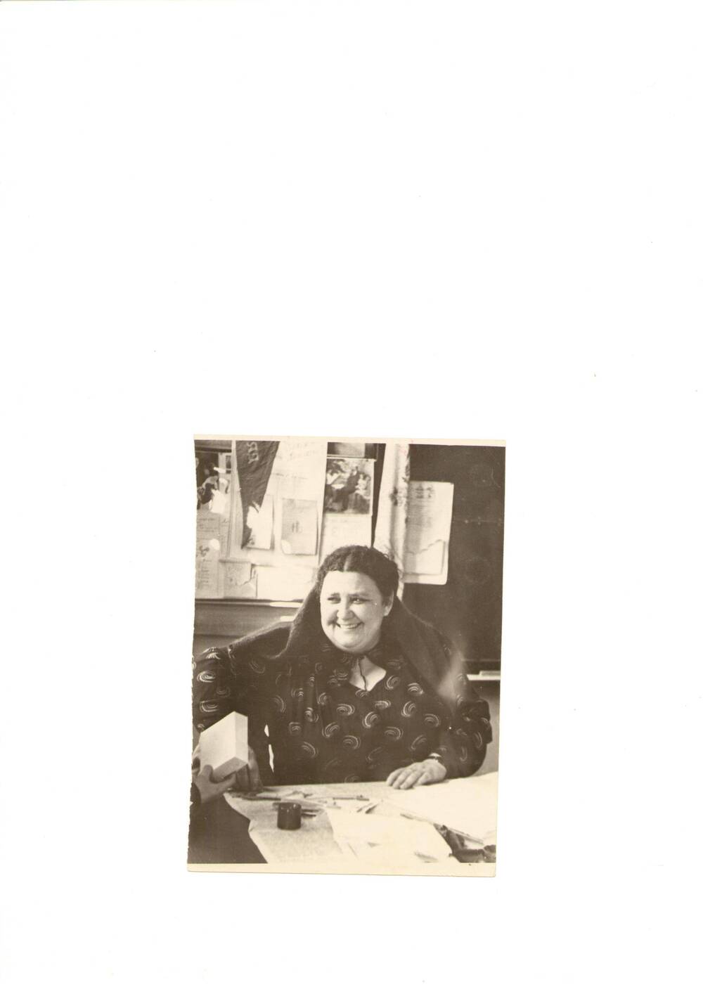 Фото черно-белое, поясное   Спиридоновой-Сисекиной Т. К ., Г. Калач-на-Дону, 08.03.1958