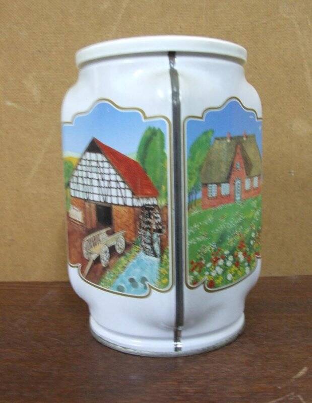 Чайница металлическая с изображением деревенского пейзажа