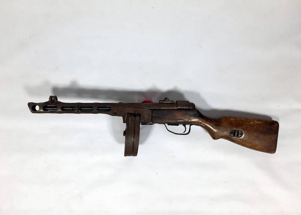 Пистолет пулемет Шпагина (ППШ)