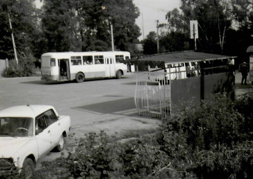 Фотография. Пассажирский автобус автоколонны №1789 города Ивантеевки.