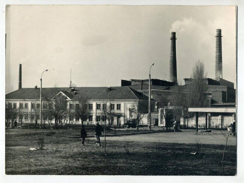 Стеклотарный завод, г. Керчь. Фотография