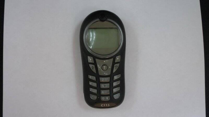Телефон мобильный Motorola С 115