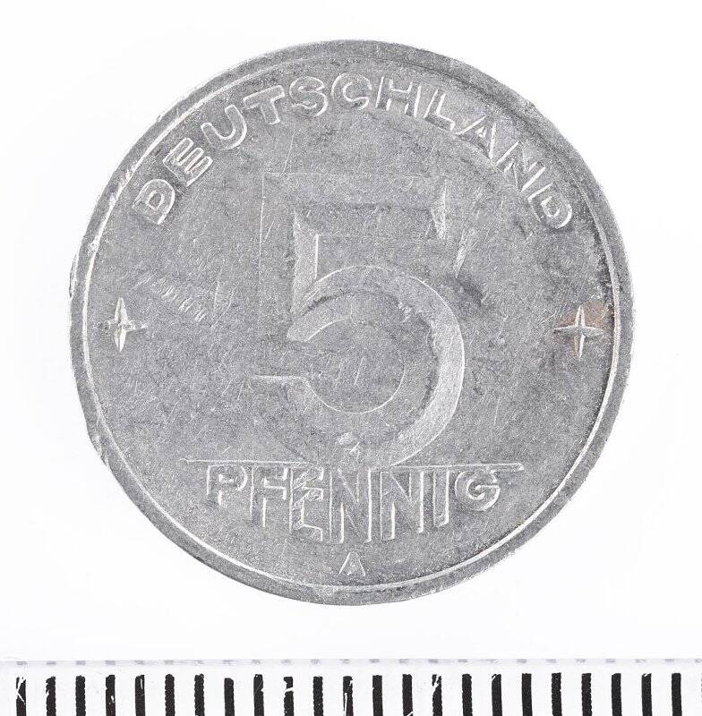 Монета 5 пфеннигов. ГДР