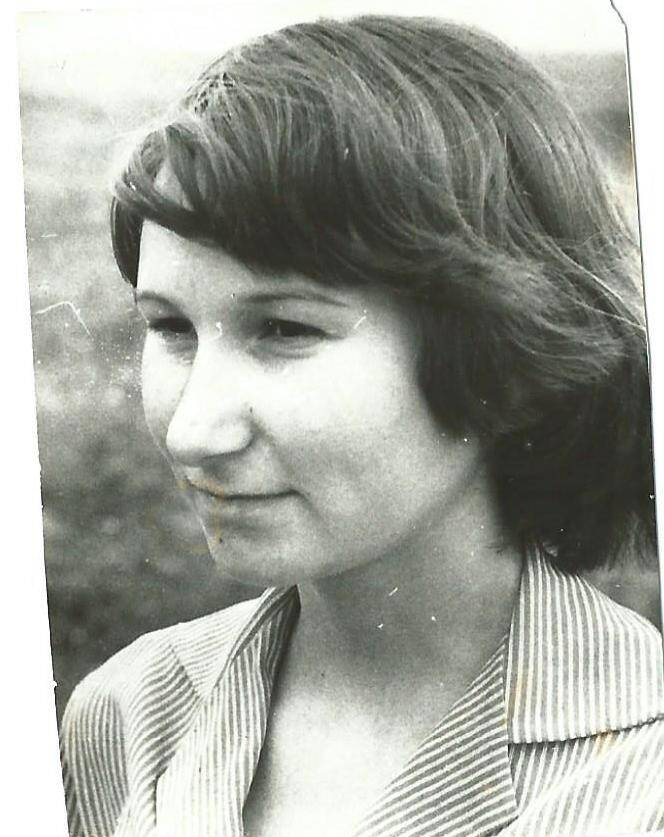 Фото. Попова Л.К., зав клубом с-за Комсомольский, 1975 г.