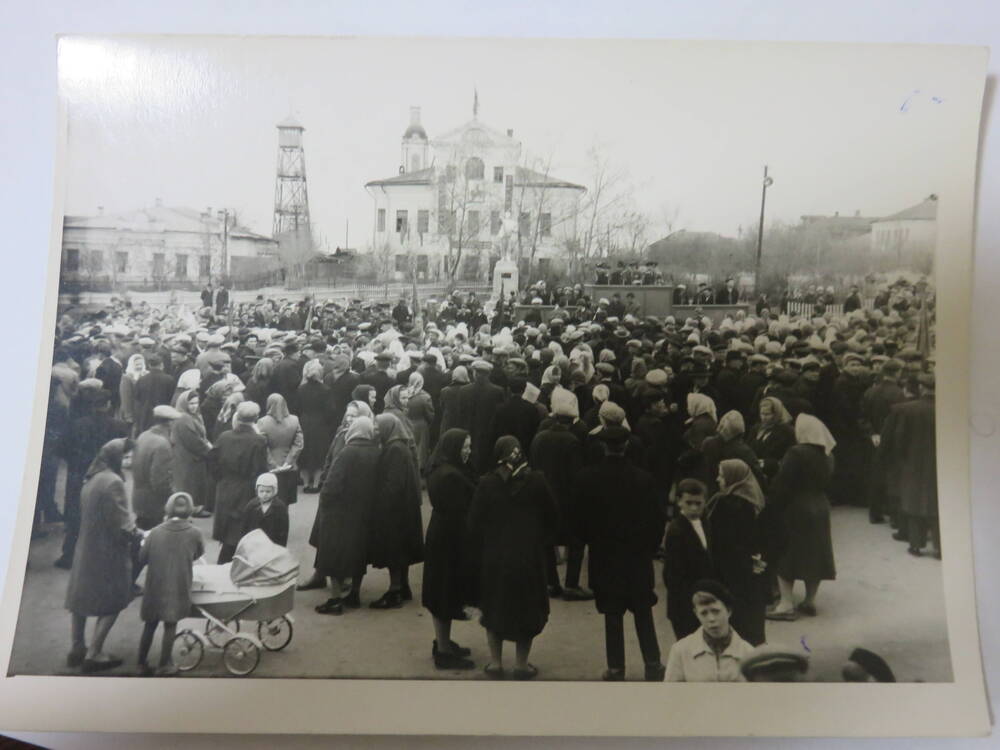 Фотография Демонстрация 9 мая 1966 г. Гаврилов Посад