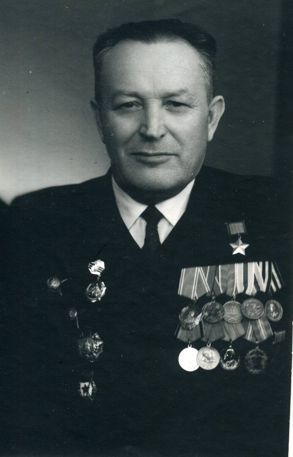 Фотография. Примаков Павел Петрович - Герой Советского Союза.