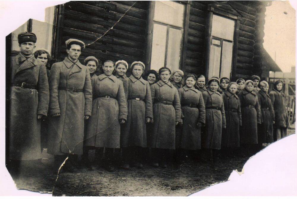 Фотокопия. Охрана химического завода им. М.В. Фрунзе  в  1944 -1946 гг.