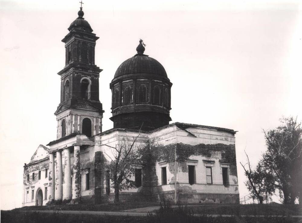 Фото. Сретенская церковь. с. Окуневское.