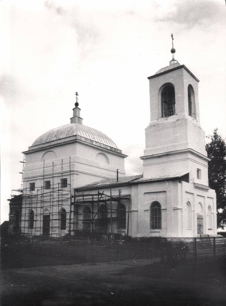 Фото. Петропавловская церковь. с. Черемухово.