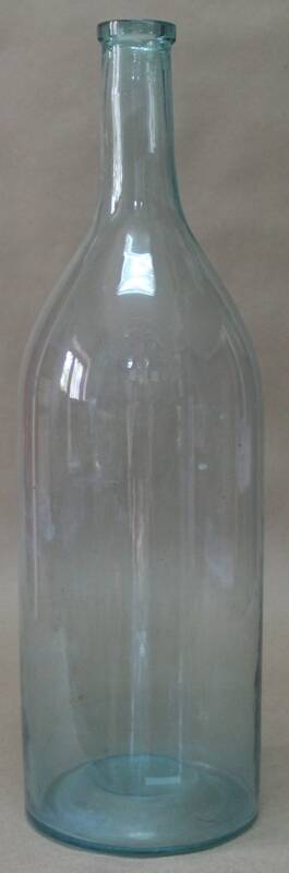 Бутыль из стекла - «четверть», г. Белореченск. 1950-е гг.