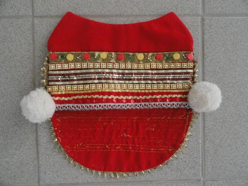 Кичка рогатая из комплекта Калужского праздничного женского костюма.
