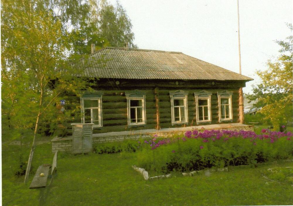 Фото. с. Смородино. Старый дом (перенесен сюда с Огибной в 1950-е гг.