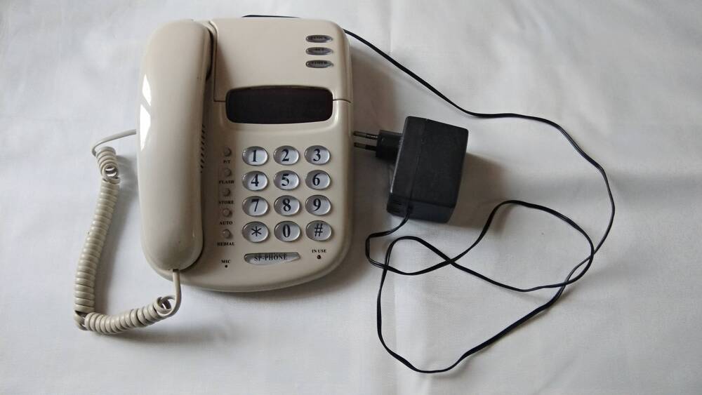 Аппарат телефонный «Гелла А8000»