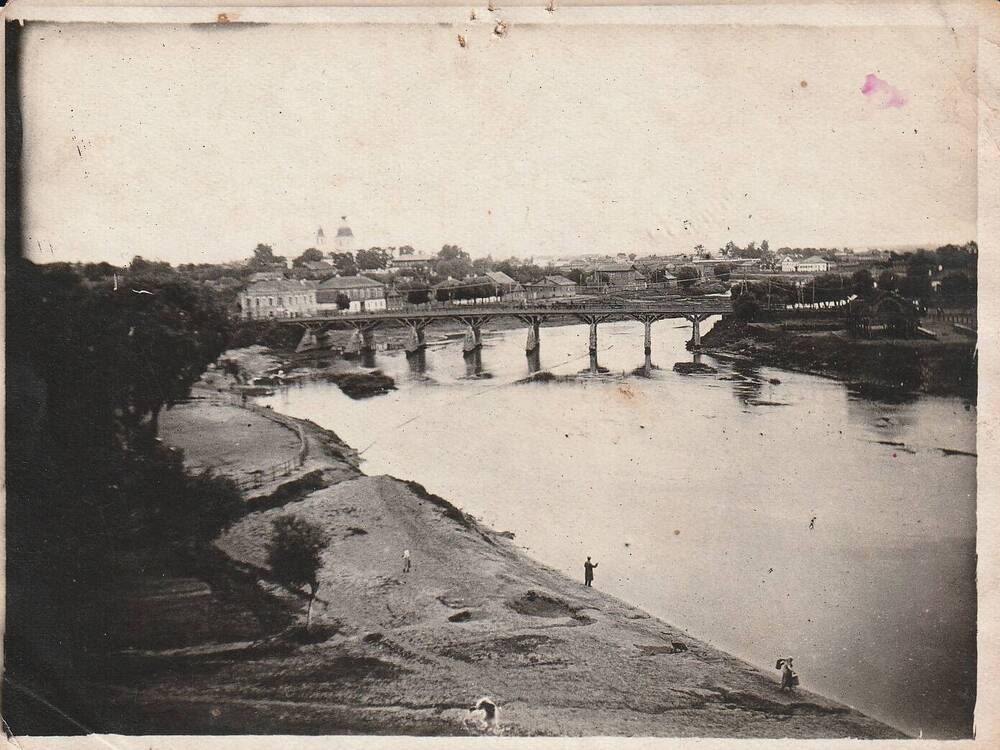 Фотография. Вид с вала крепости на Ловать и Большой мост.