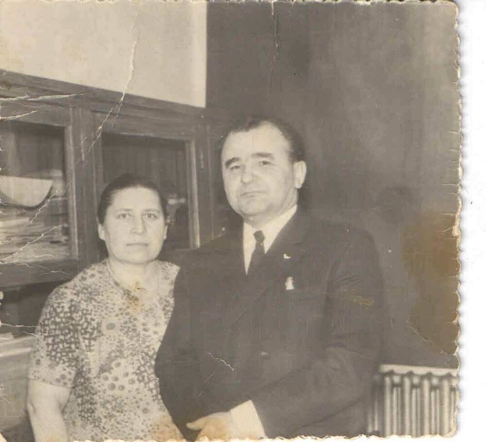Фотография супругов Ждановских Валентины Федоровны и Андрея Гавриловича. 