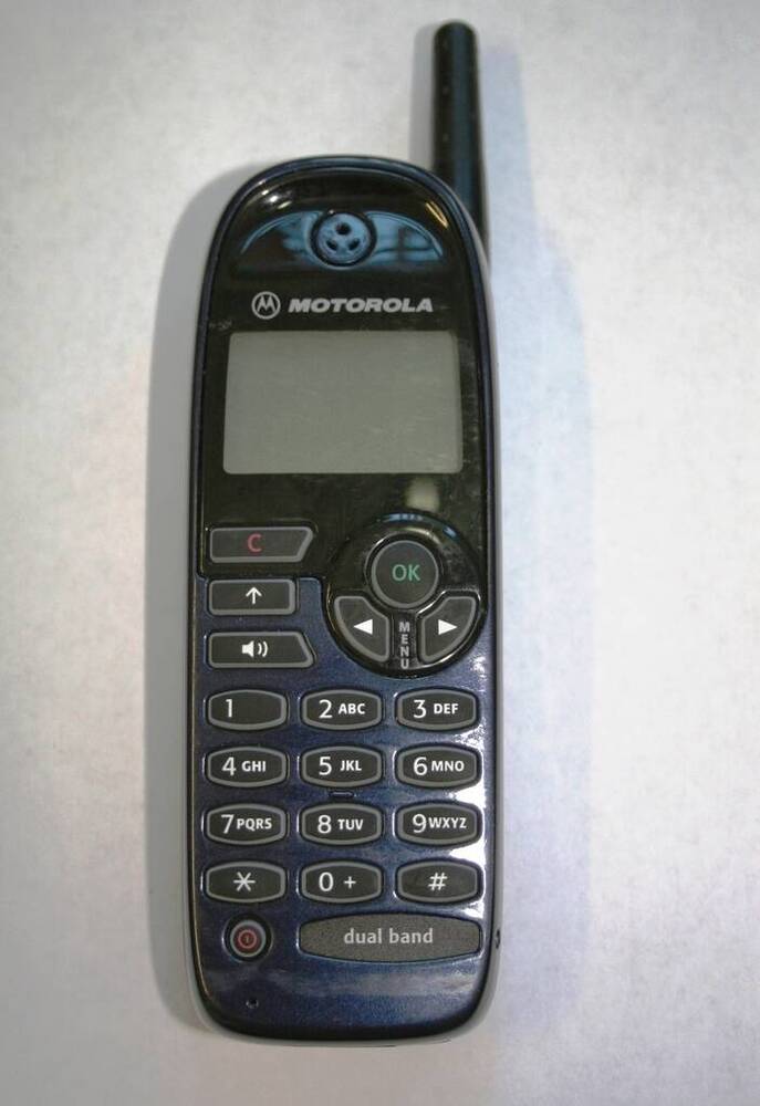 Телефон сотовый (мобильный) Motorola M3788.