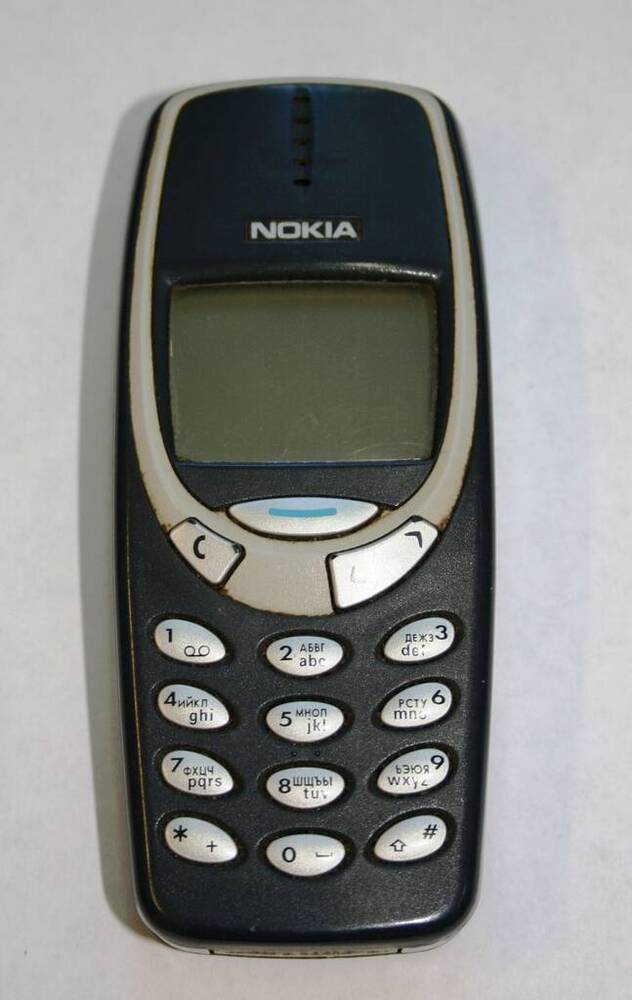 Телефон сотовый (мобильный)  Nokia 3310. 